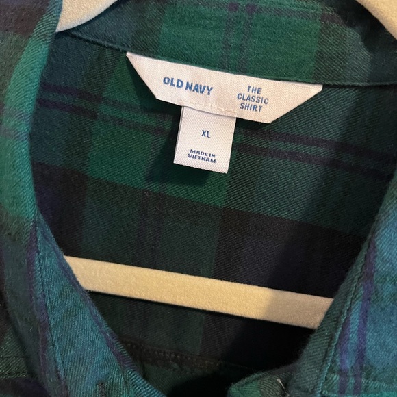 Old Navy Classic Button Shirt, Flannel style, Brand new with tags - Picture 3 of 4